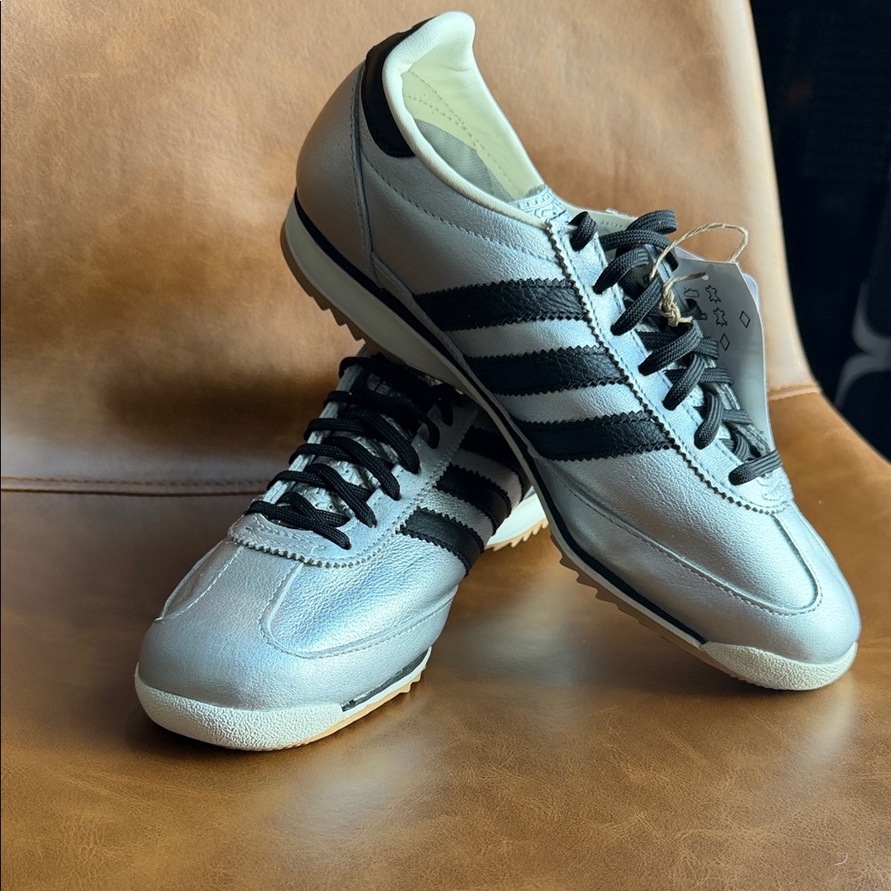 Adidas WOMENS Metallic Silver and Black Sneakers, size 8.5